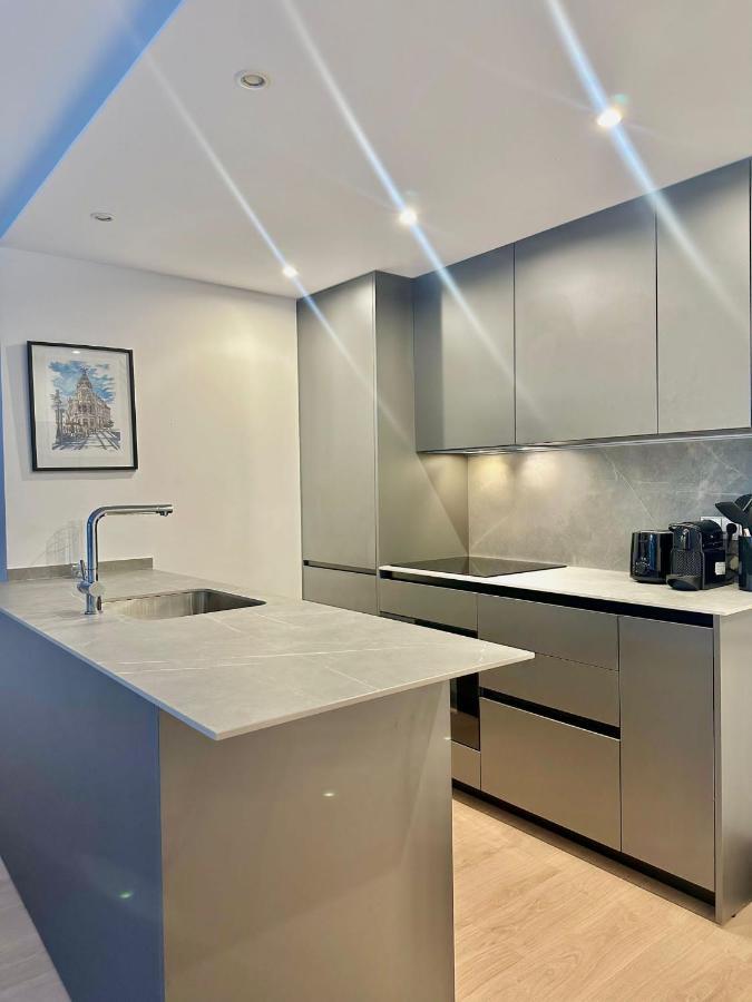 Private Room In A Shared Apartment, Habitacion Privada En Un Apartamento Compartido En Pacifico, Madrid Exteriér fotografie